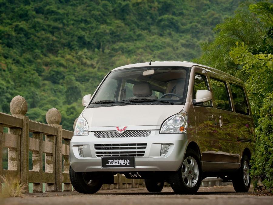  WuLing Rongguang (LZW6407BF) 2008 года  (фото 6 из 8)